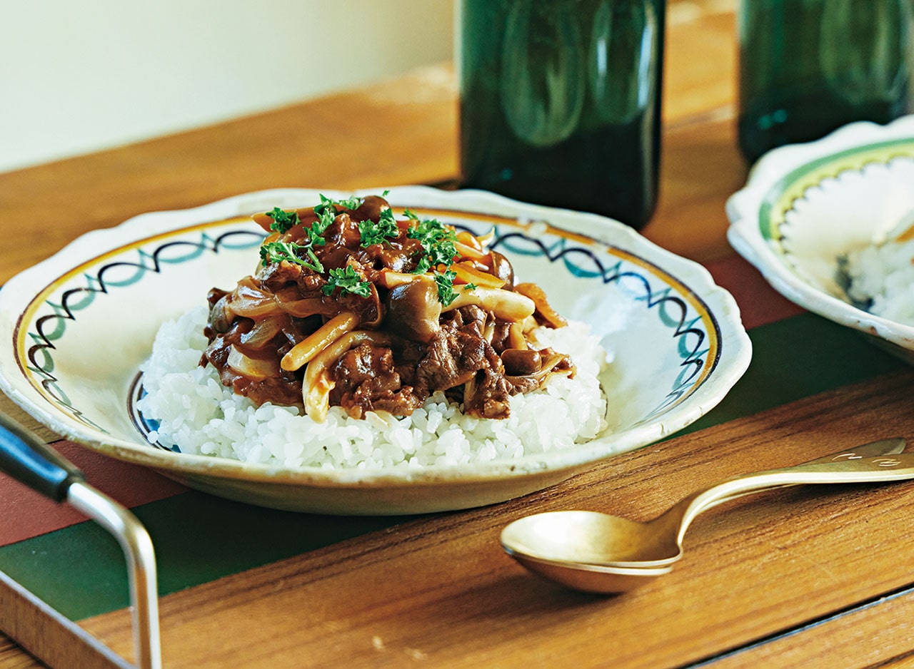 鍋いらずで簡単！「レンチンビーフストロガノフ」レシピ／本多理恵子さん