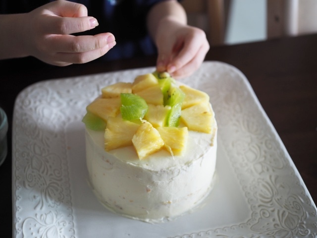 かくれんぼケーキ