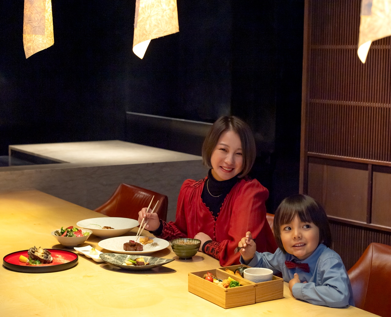 ヒルトン東京内レストラン「日本料理 十二颯」で家族ディナー01