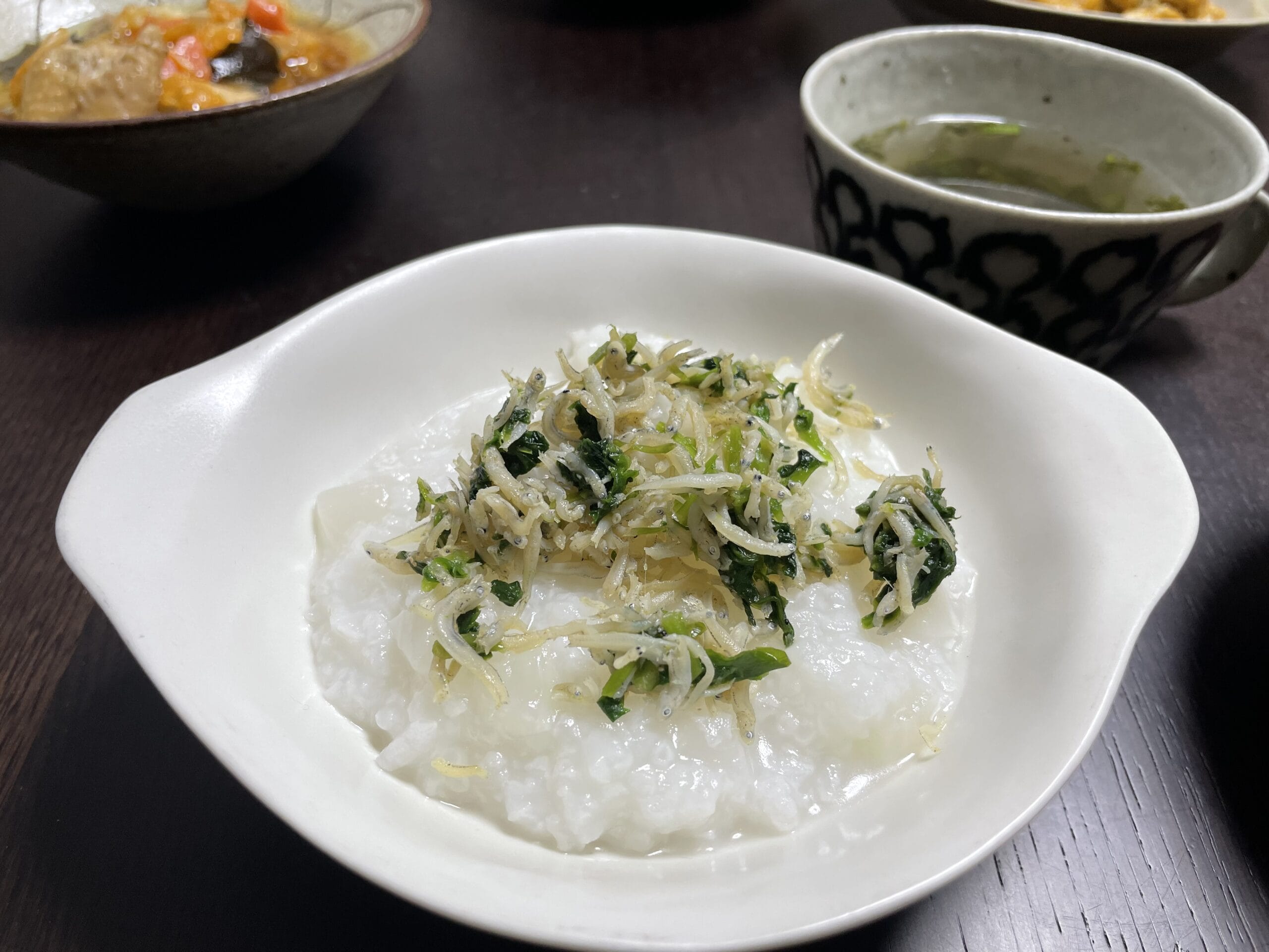 七草ふりかけをかけた粥