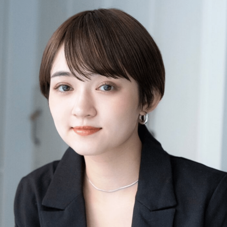 ３Ｄカットで知的なシルエットをつくる【大人の丸みショートボブ】　アザーカット02