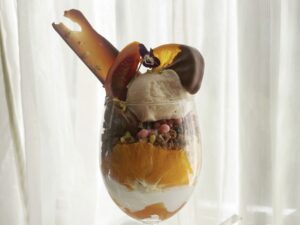 オレンジとチョコレートのParfait　2024年2月　カフェネイビー　Cafe NAVY　たまプラーザ　美しが丘　横浜市青葉区　グルメ情報　カフェ　喫茶店　パフェ　パフェ活　LEE100人隊　TB　はな　おでかけ部