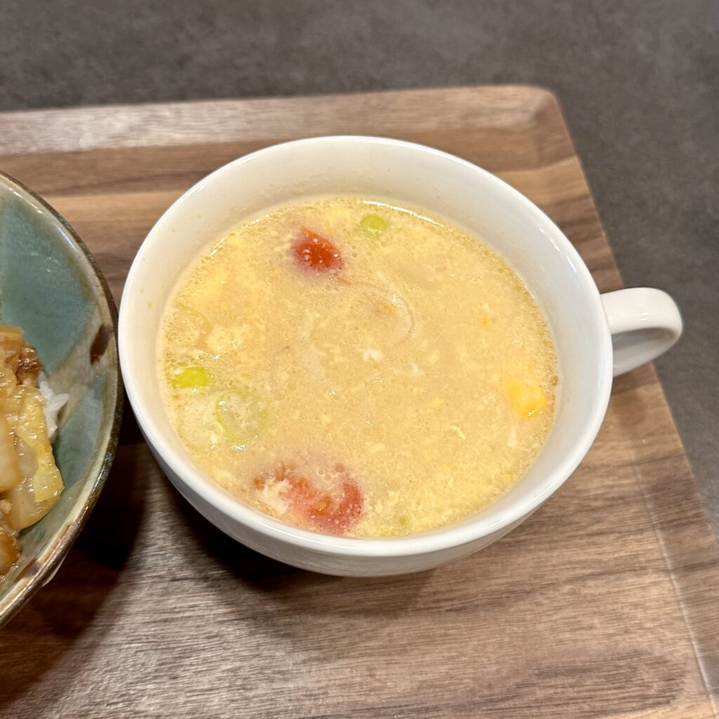 今井亮さんの電子レンジで作るまトマたま中華スープ