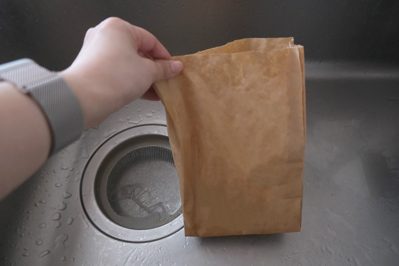 紙製水切り袋　使用シーン
