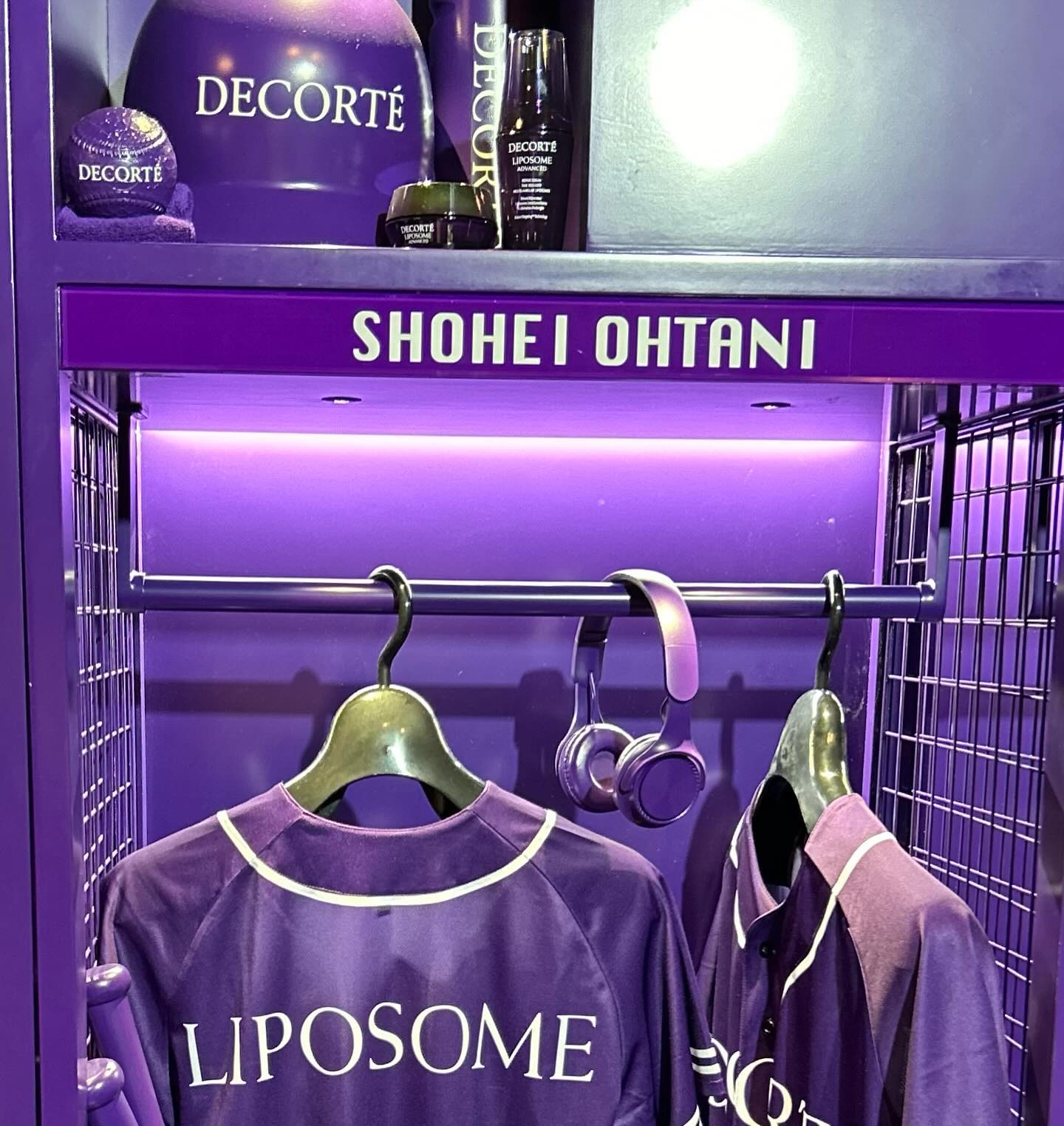 DECORTÉ LIPOSOME Purple Stadium POP-UP at OMOTESANDO