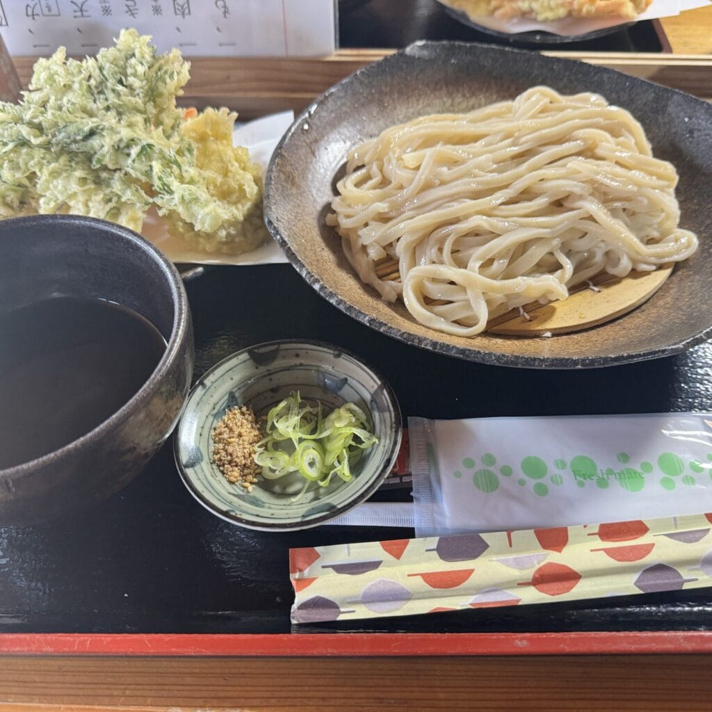 うどん　やすらぎの家
