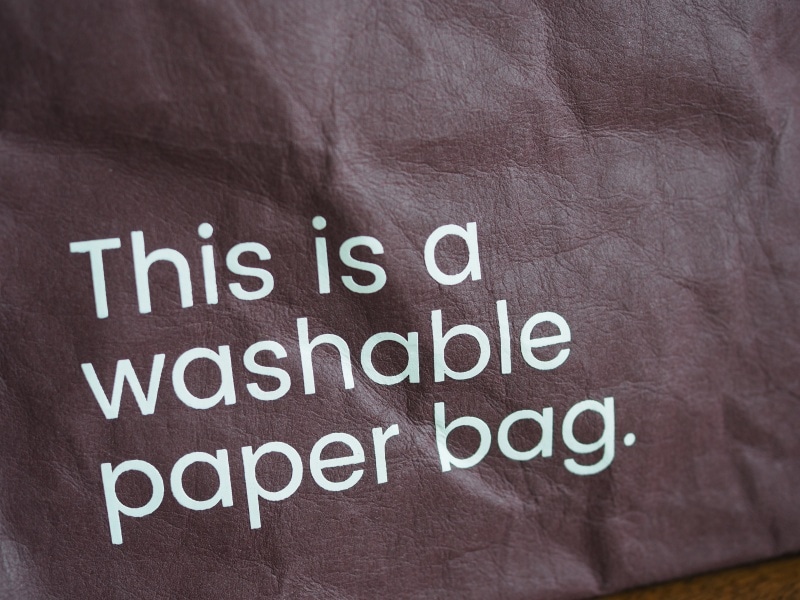 洗える紙袋　This is a watshable paper bag
