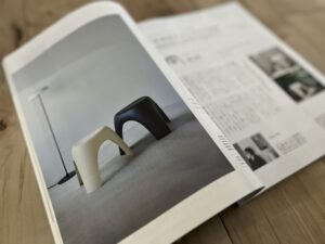 【LEEマルシェ】5月号掲載「Vitra」エレファントスツール 001icoco