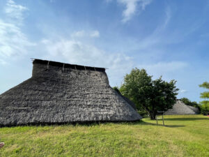 本町田遺跡　縄文時代　復元住居