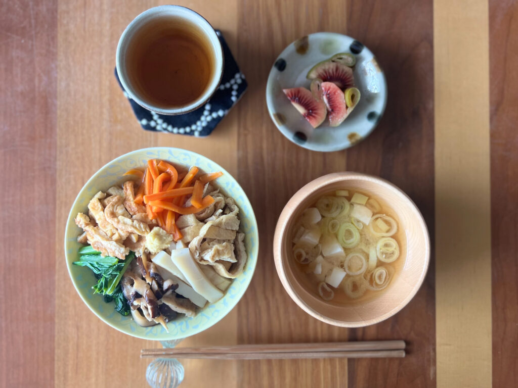 【沖縄】宮廷料理「菜飯（セーファン）は色褪せないおもてなし琉球料理 001icoco