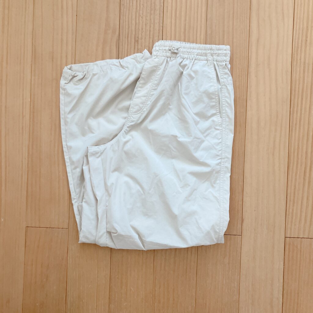 ユニクロ パラシュートパンツ