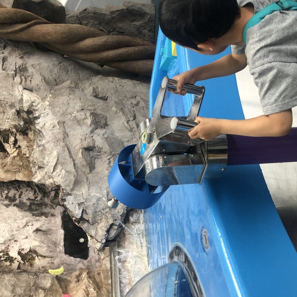 東京都　水の科学館　お台場