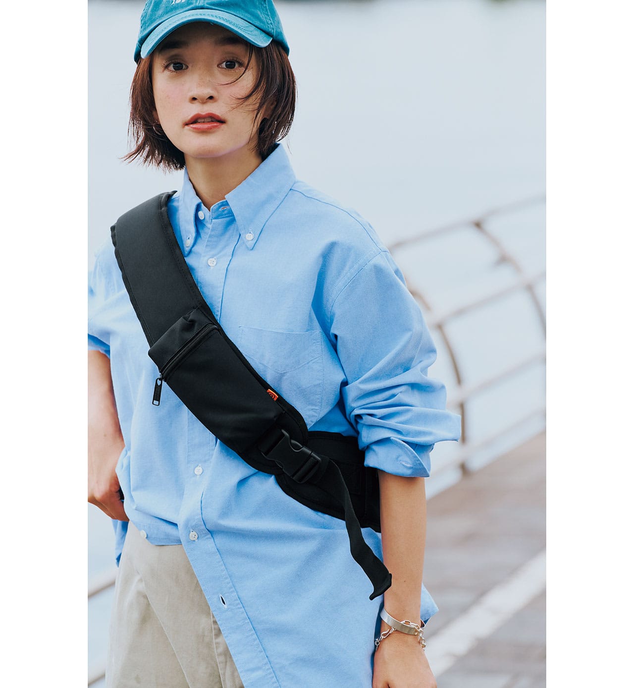 UNIVERSAL OVERALL（ユニバーサル オーバーオール）　ONE SHOULDER BODY WARA BAG