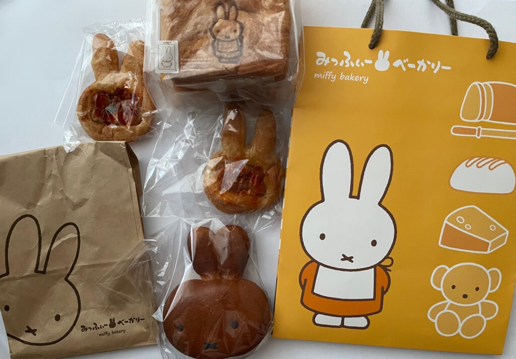 ミッフィー　ロングライフパン　非常食　備蓄　防災　パン　みっふぃー蔵のきっちん＆べーかりー　Miffy　ディックブルーナ　Dick Bruna　LEE100人隊　TB　はな　今日のお買い物