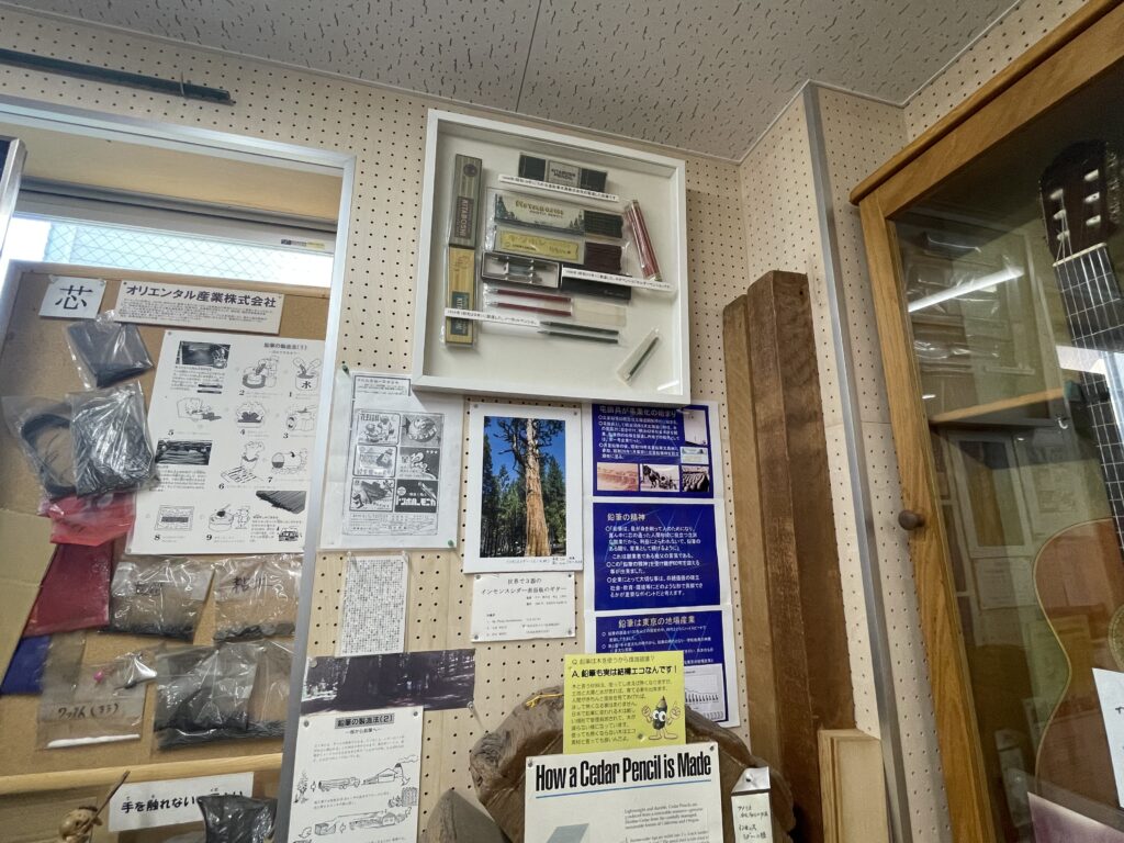 北星鉛筆　東京ペンシルラボ　工場見学　鉛筆工場　子連れ体験　もくねんさん　粘土体験　LEE100人隊　TB　はな　子連れ体験　おでかけ　おでかけ部