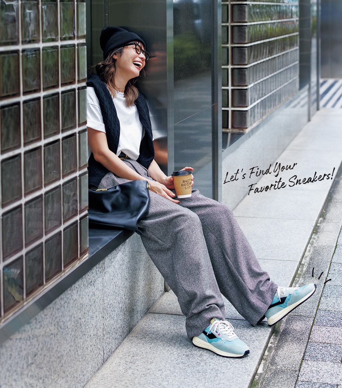 Let's Find Your Favorite Sneakers!　竹下玲奈さん　靴【REELWIND】￥35200／トヨダトレーディング プレスルーム（オートリー）　Tシャツ￥11000・ニット￥36300／ザ ショップ スローン 新静岡セノバ店（スローン）　パンツ￥39600／インターリブ（サクラ）　帽子￥3520／ニューエラ　メガネ￥44000／アイヴァン 東京ギャラリー（アイヴァン）　ピアス￥133300／ボロロ　ネックレス￥48400／マリハ　ベルト￥41800（参考価格）／アマン（アトリエ アンボワーズ）　バッグ￥46200／エルディスト（プンティ）