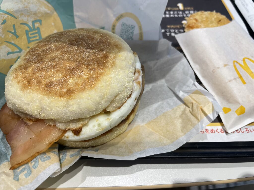 月見マフィン　マクドナルド　McDonald　2024年9月　LEE100人隊　TB　はな　朝マック　モーニング　お月見　中秋の名月2024　おでかけ　おでかけ部