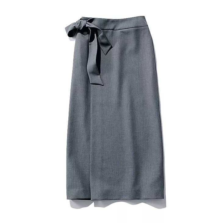 Demi-Luxe BEAMS
【洗える】ラップロングスカート.M
￥23,100  目黒越子さん 地味色コーデ