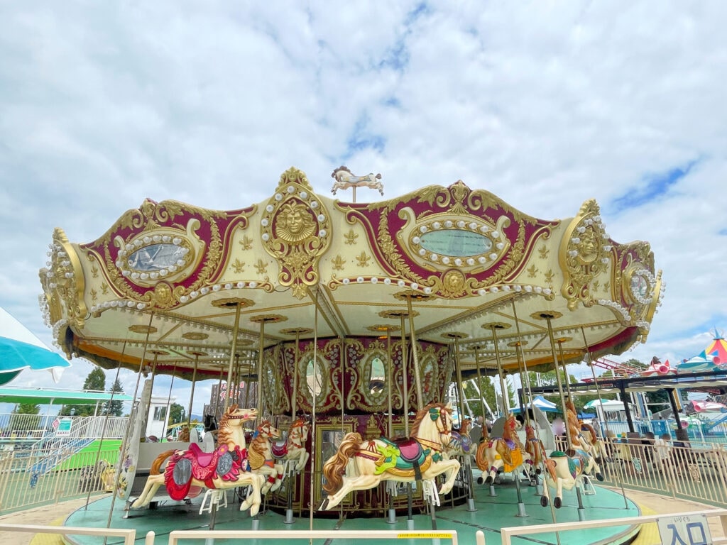 おとぎの国　otogi no kuni ホテルフルーツフラワー　フルーツフラワーパーク　道の駅　神戸フルーツ・フラワーパーク大沢　おおぞう　　入園料駐車料無料　三田　神戸市北区大沢町　神戸のガーデンリゾート　LEE100人隊　TB　はな　おでかけ　おでかけ部