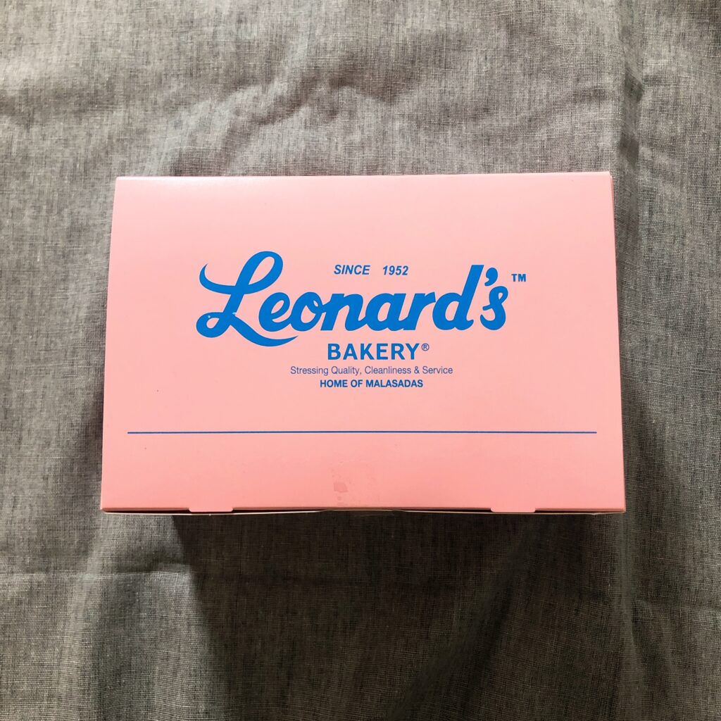 レナーズ　マラサダ　LEONARD'S ハワイ　横浜　ワールドポーターズ　ハワイアンタウン　テイクアウト　ドーナツ　揚げパン