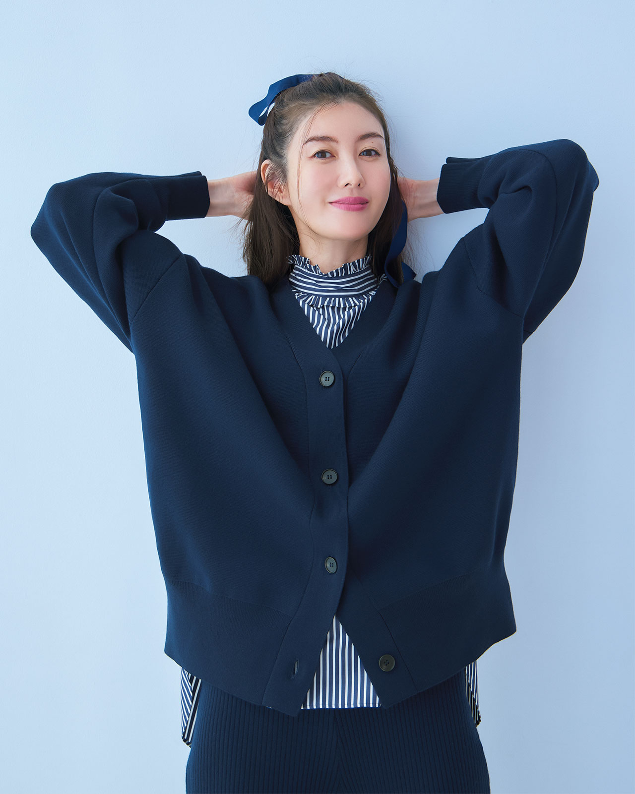 LEE限定 MY WEAKNESS（マイ ウィークネス）【洗える】Rowan Cardigan（ニットカーディガン）MY WEAKNESS（マイ ウィークネス）【洗える】Shaun Shirt（フリルネック プルオーバーシャツ）