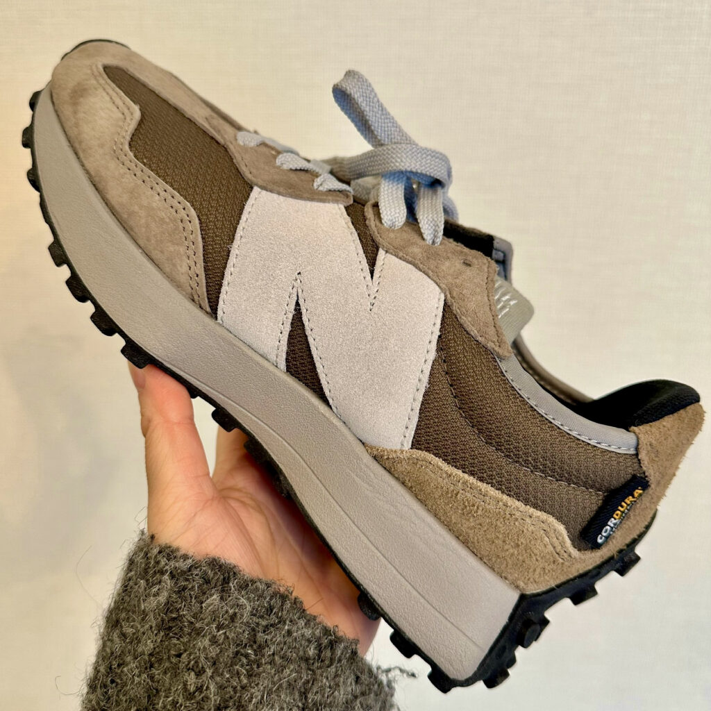 New Balance(ニューバランス)U327OA