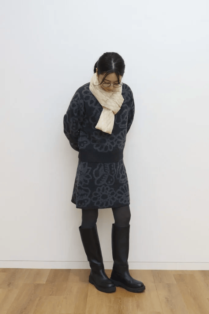 ユニクロ「ラムミニスカート」のコーデ