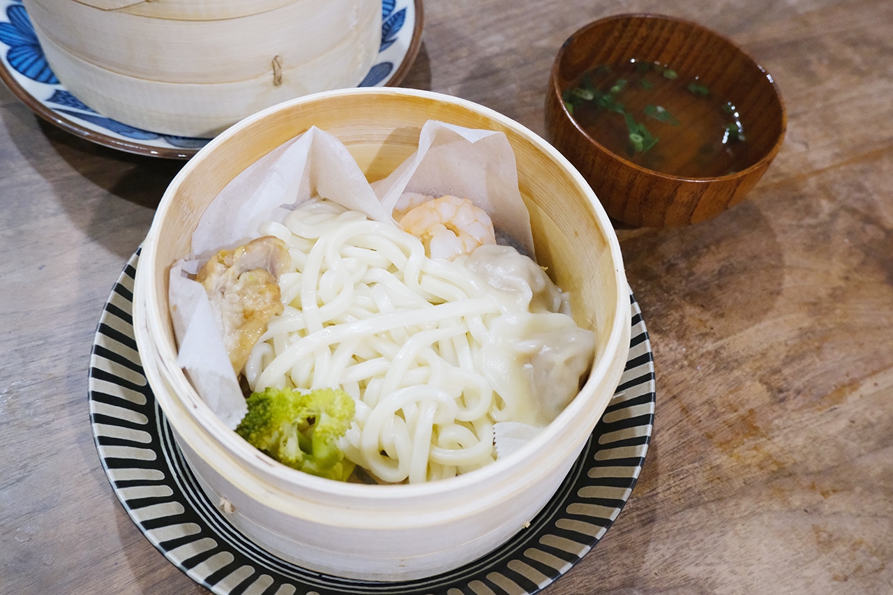 【調理】冷凍うどん、そのまま入れて　調理後