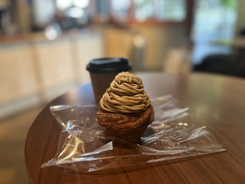 【東京・日本橋兜町】Bakery bankのクラシックなシュトーレン TBicoco