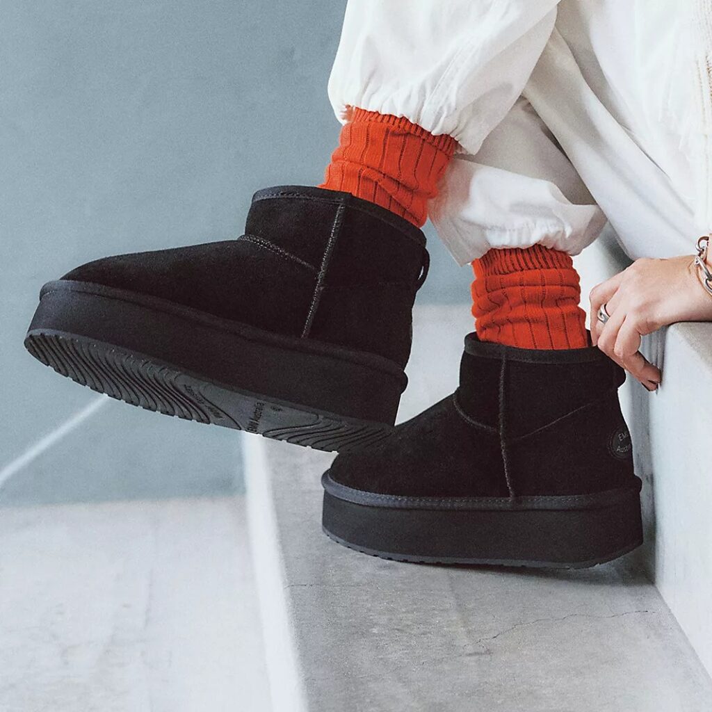 EMU Australia
PLATFORM MICRO WOOL（ムートンブーツ）
￥17,600