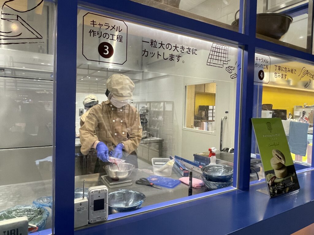 横浜キャラメルラボ（Yokohama Caramel Labo）横浜ハンマーヘッド店の工房写真【その5】