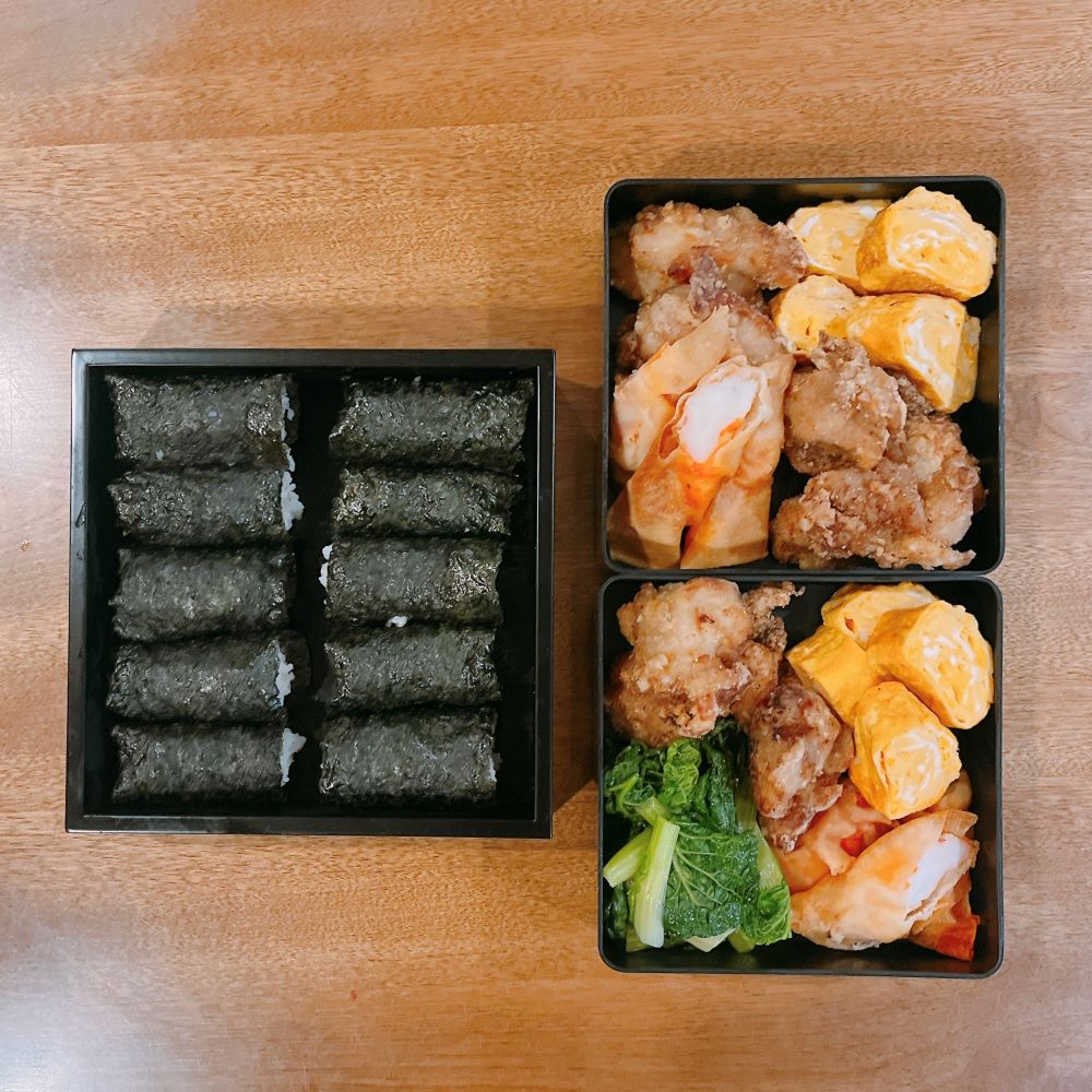 弁当　重箱