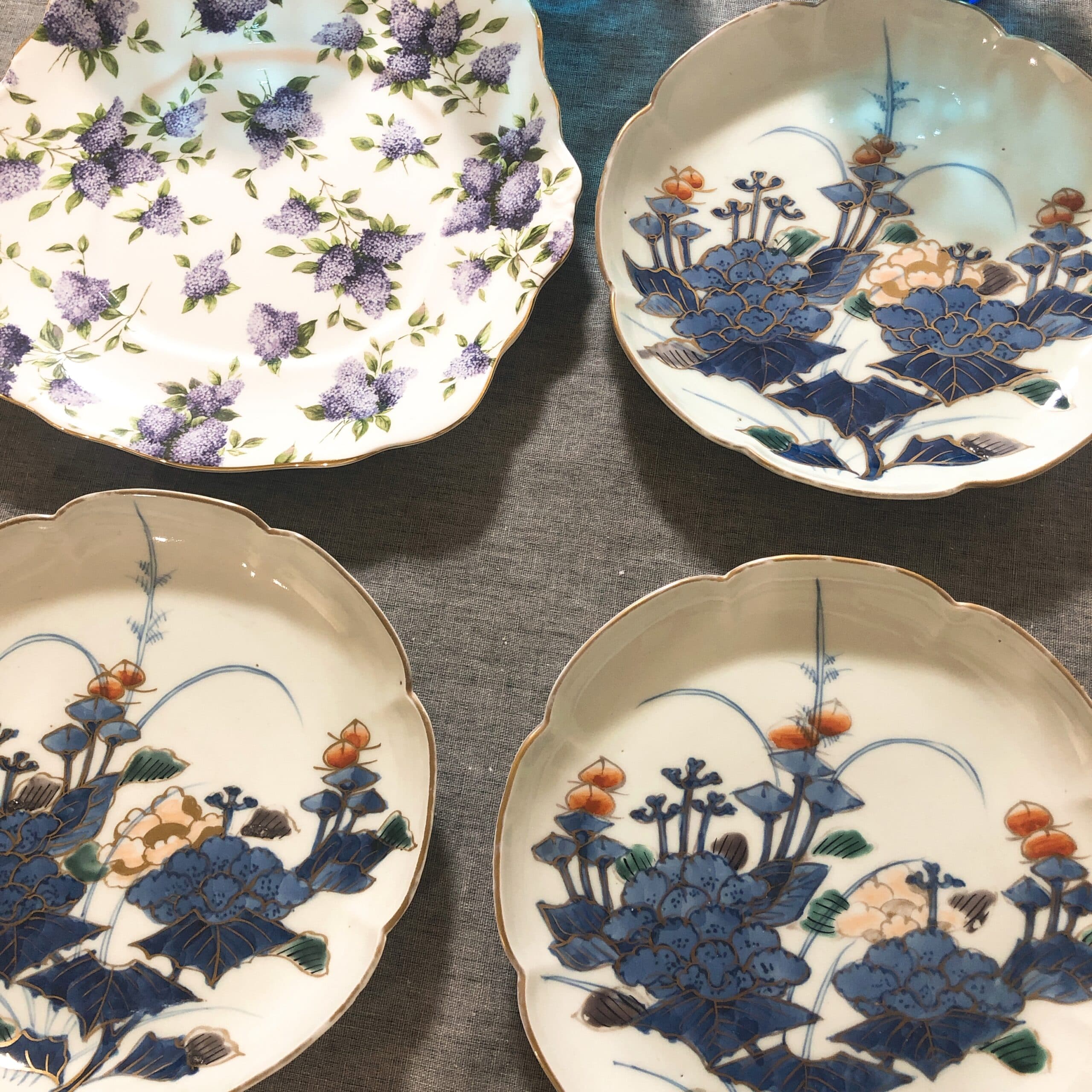 royal albert lilac lane ロイヤルアルバート　ライラックレーン　香蘭社　有田焼　イギリス　古　食器　実家　いただきもの　北一硝子