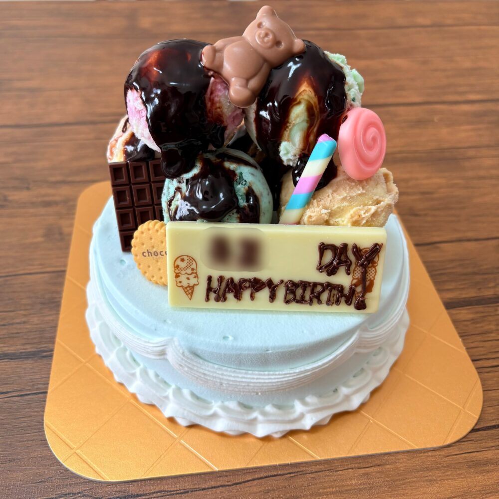 31デコケーキ　サーティワン　アイスケーキ