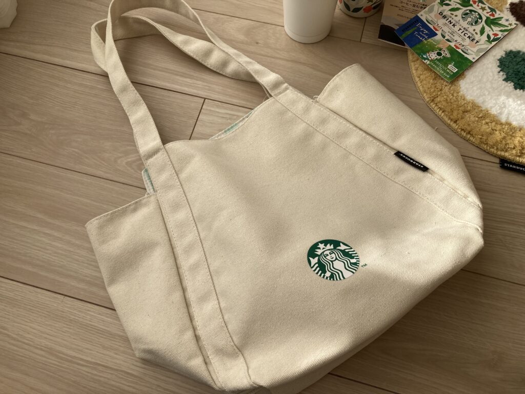 スターバックス
トートバッグ
福袋