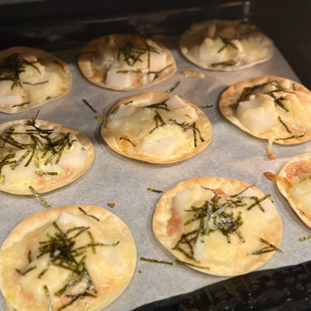 餃子の皮でたらこ餅チーズピザ