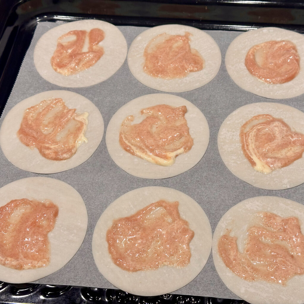 餃子の皮でたらこ餅チーズピザ