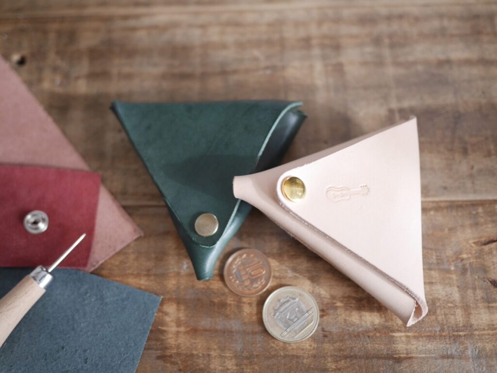 LEE100人隊が作った三角コインケース