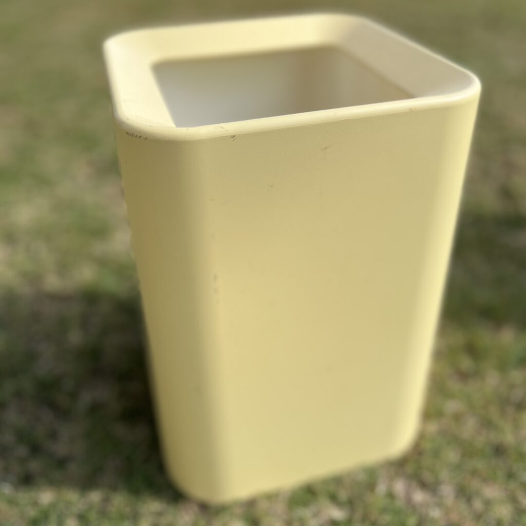 【アサヒペン】多用途水性スプレーを使ってゴミ箱DIY TB icoco