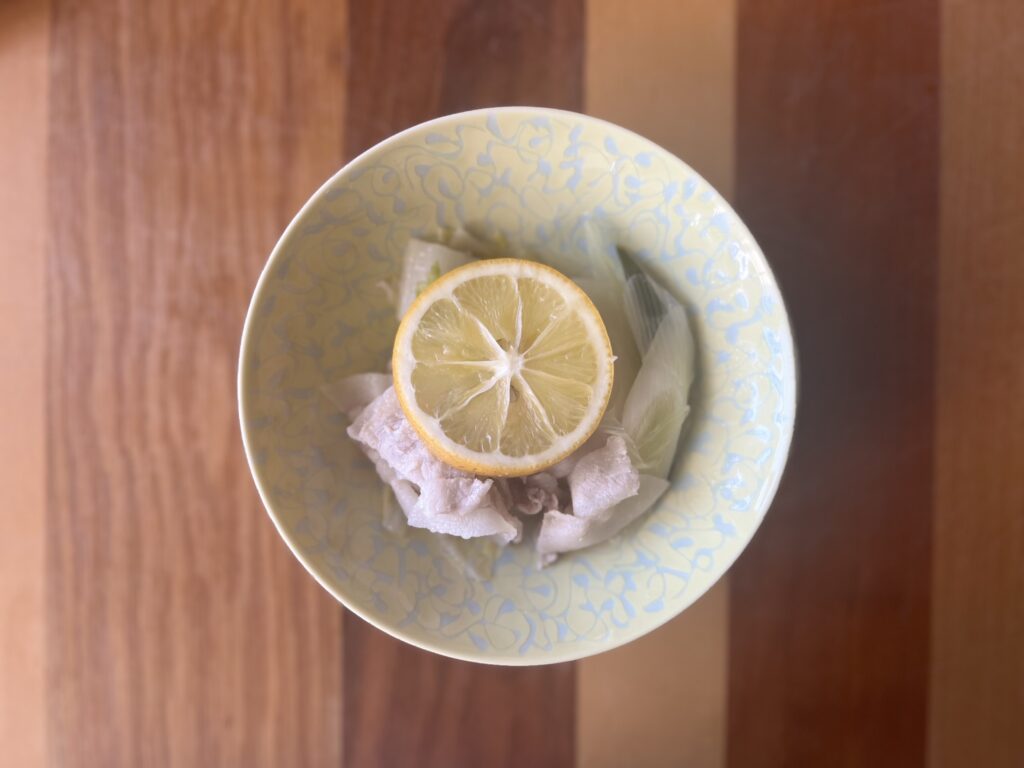 【LEEレシピ】作りました!LEE最新号掲載「豚レモン塩麹鍋」レシピ/井上咲楽さん TBicoco