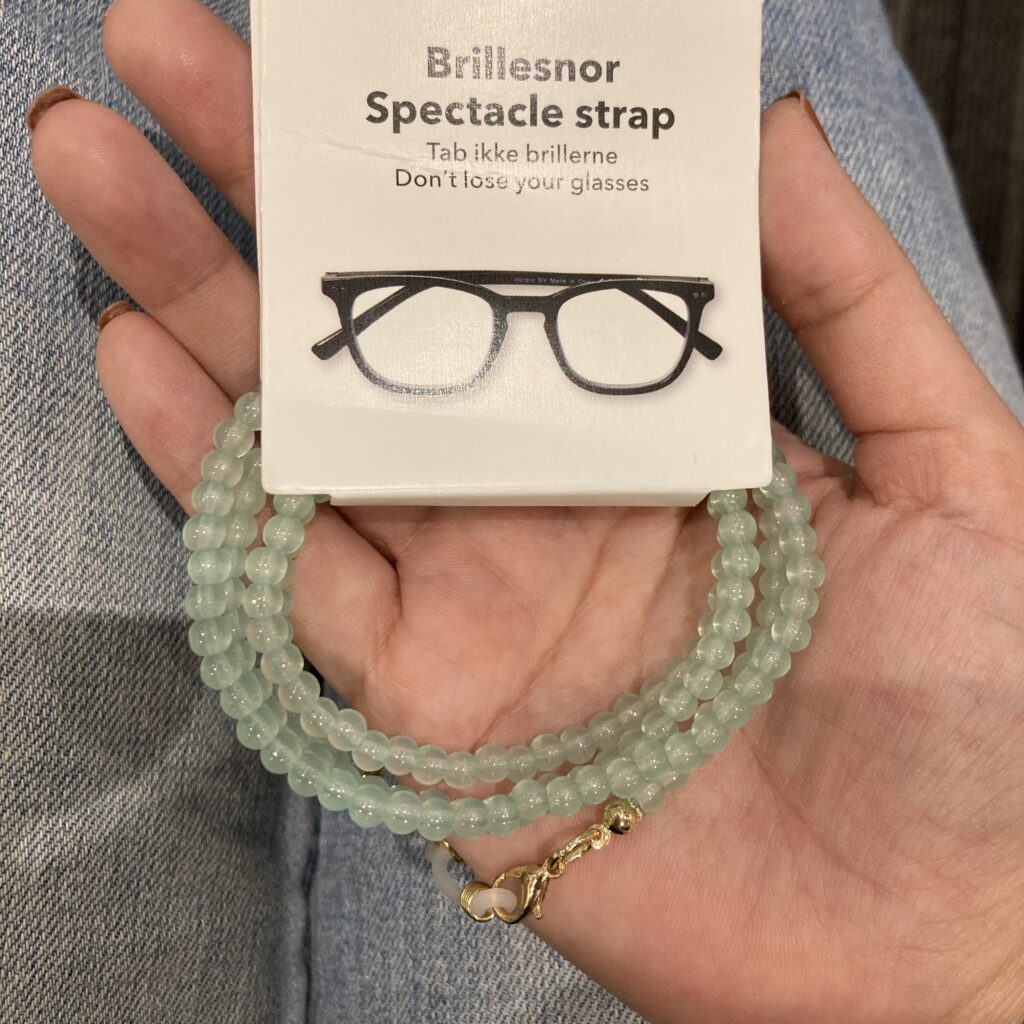 フライングタイガー　グラスコード　プチプラ