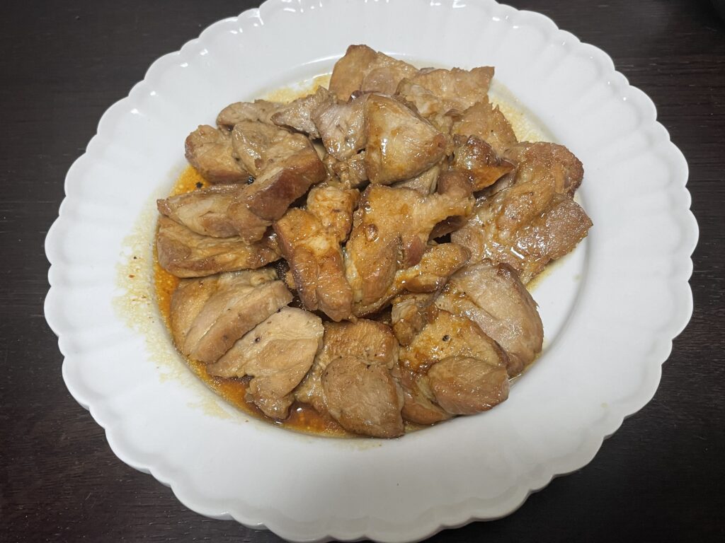 栗原はるみさんのレシピ「フライパンチャーシュー」を40代主婦が作ってみた写真。