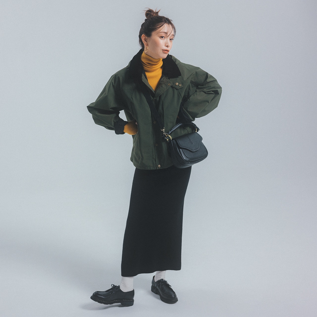 明日なに着る0122　モデル／蛯原友里