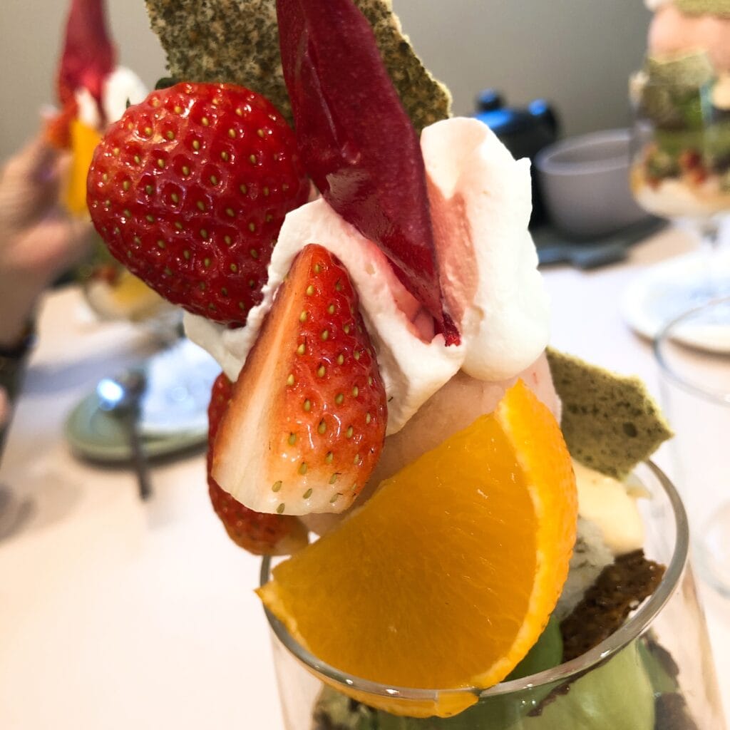 代々木上原　メゾンビヤンネートル　今月の季節のパフェ