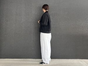 【natural by clip】リネンタックストレートパンツ 【40代】地味色コーデ TB icoco