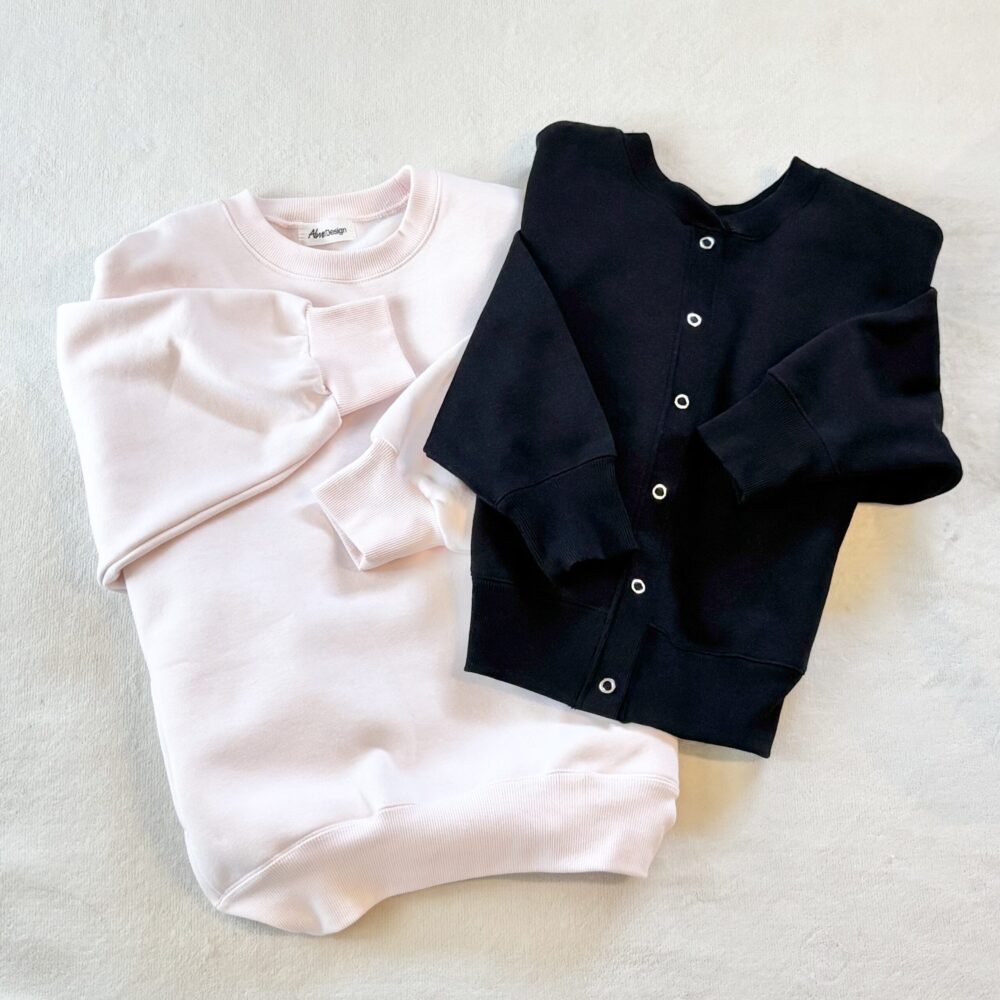 and me　裏起毛トップス