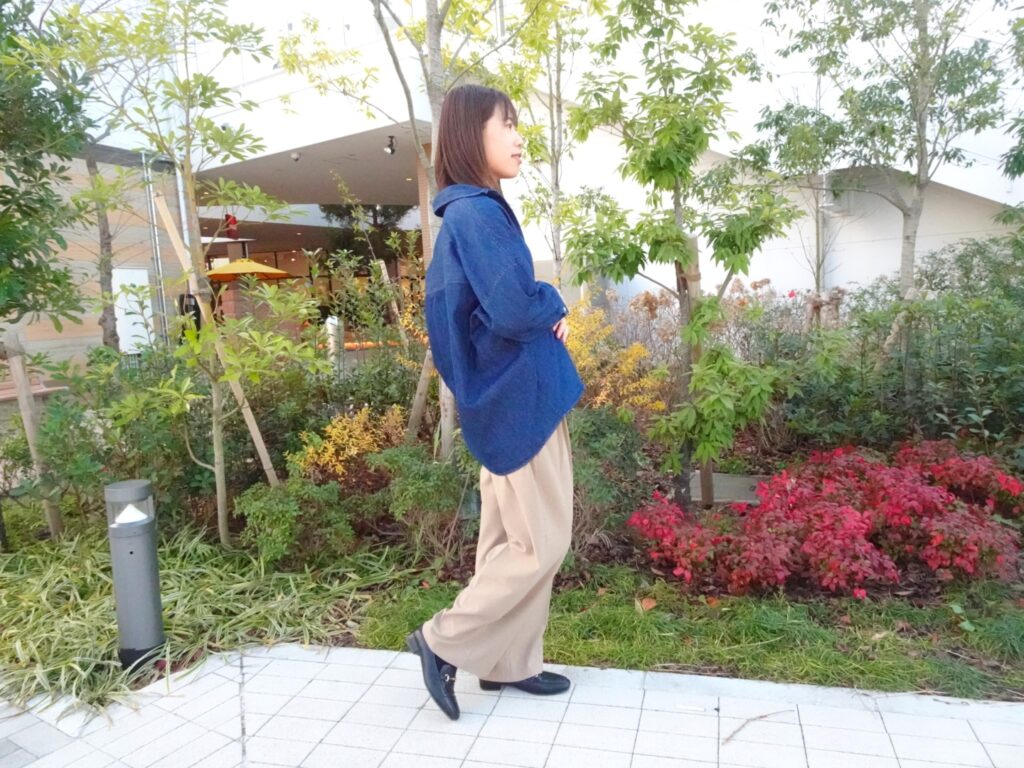 12closet 【伊藤真知さんコラボ】【洗える】コクーンデニムシャツ