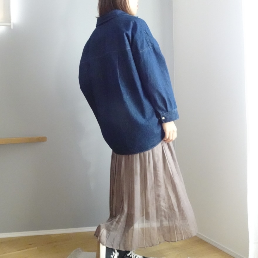 【伊藤真知さんコラボ】【洗える】コクーンデニムシャツ 12closet
デニムシャツ　30代　コーデ
