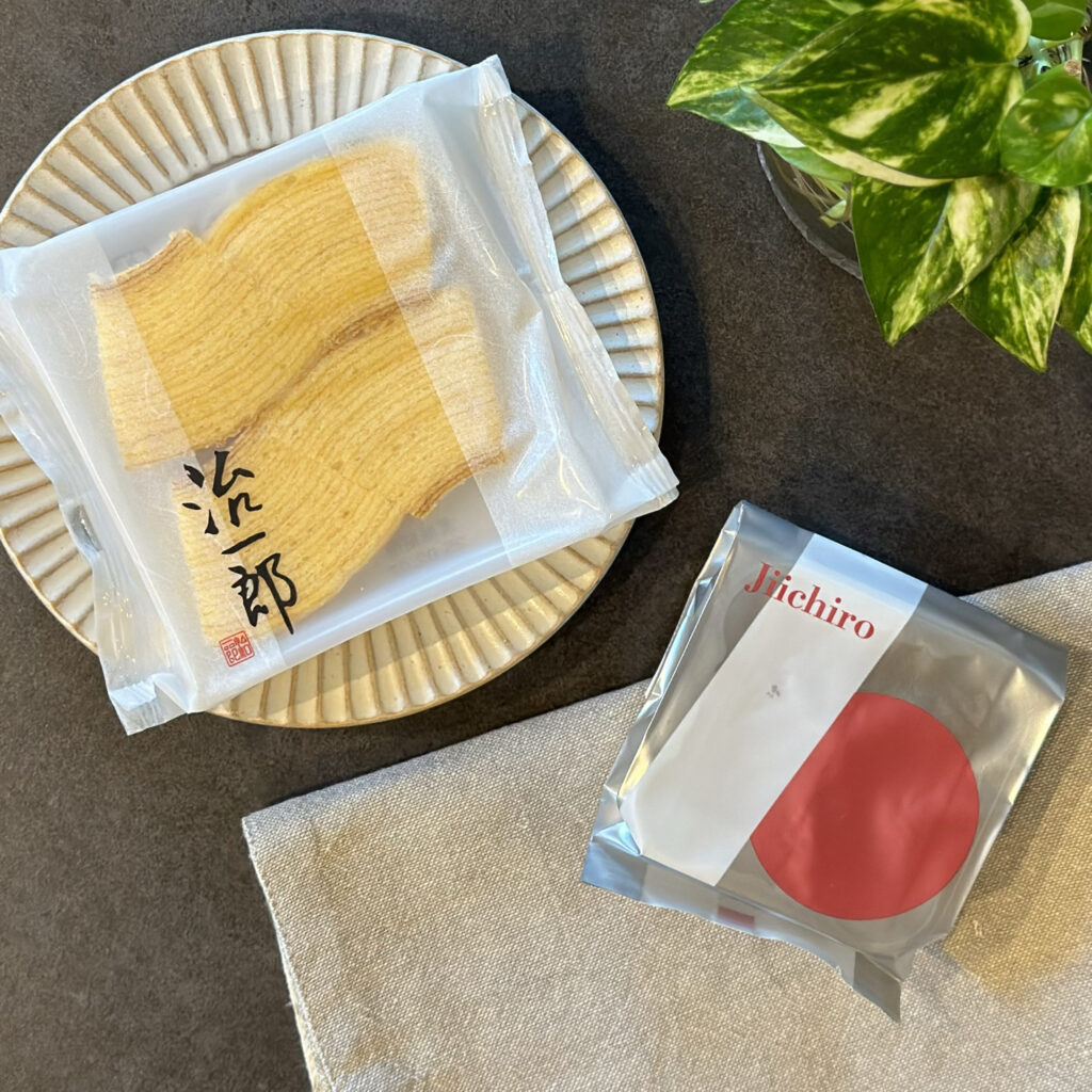 治一郎のバウムクーヘンとブラウニー