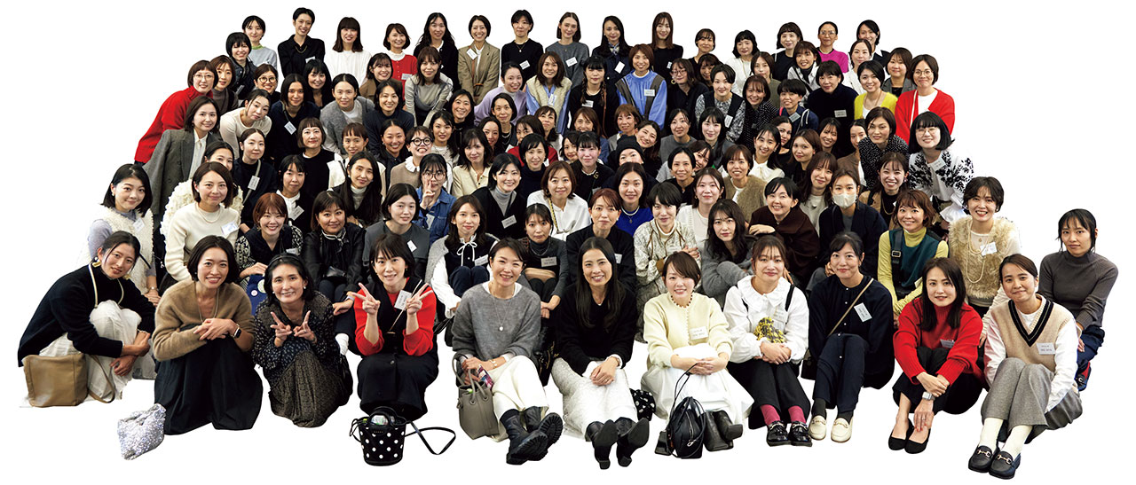 LEE100人隊・LEEキャラクターパーティ115名大集合！